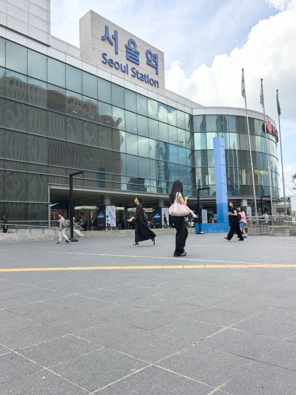 Beata Ceramics Eco beläggningssten specificerad för Seoul Station Public Project